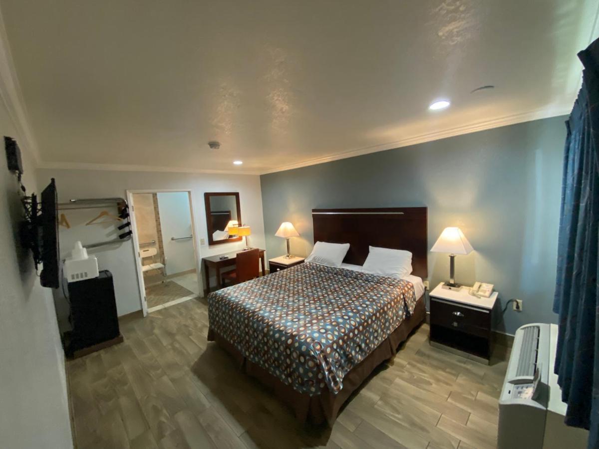 Welcome Inn Corona Ngoại thất bức ảnh
