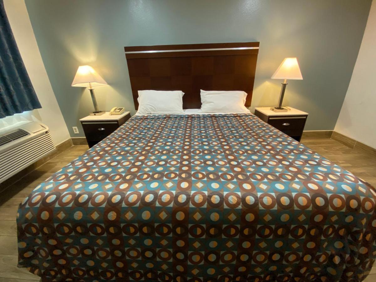 Welcome Inn Corona Ngoại thất bức ảnh