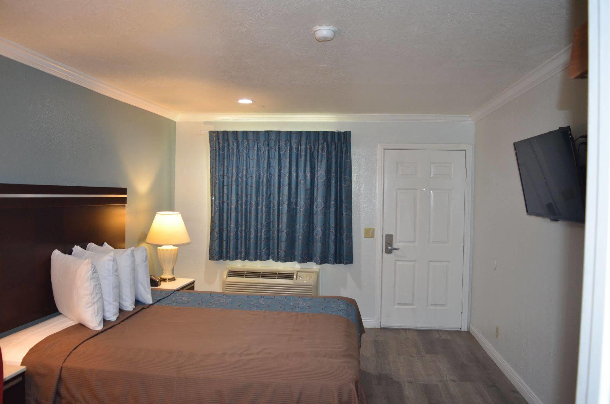 Welcome Inn Corona Ngoại thất bức ảnh